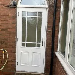 Door factory sprayed in white Georgian door